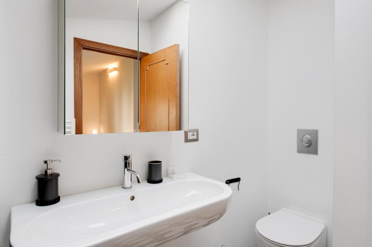 Santa Reparata Apartment With Patio And Terrace ฟลอเรนซ์ ภายนอก รูปภาพ
